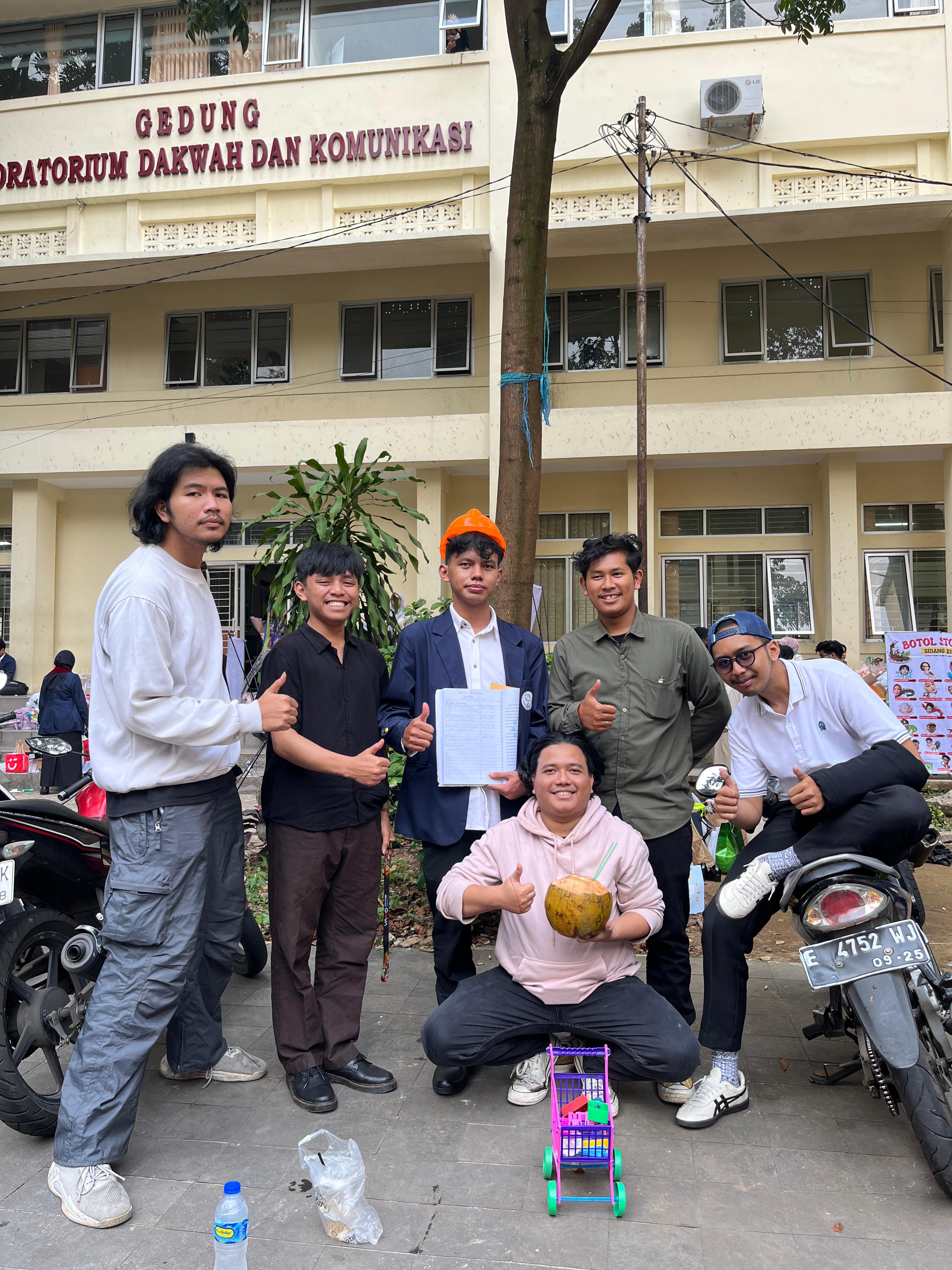 Foto Saat Munaqosyah